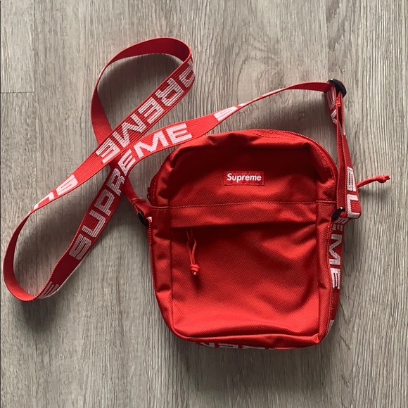 Supreme Handbags - Supreme Red Shoulder Bag SS18
